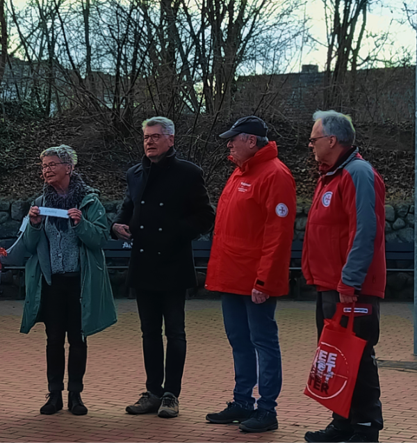 Schiet sammeln in Laboe – Gemeinsam aktiv für die Gemeinde
